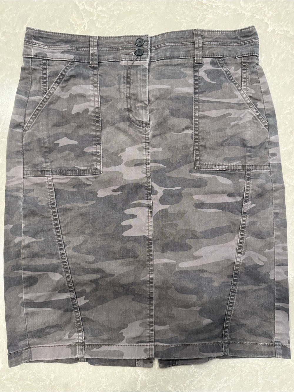 Ann Taylor LOFT Gray Camo Pencil Skirt Womens 6 Utility Stretch Knee Length